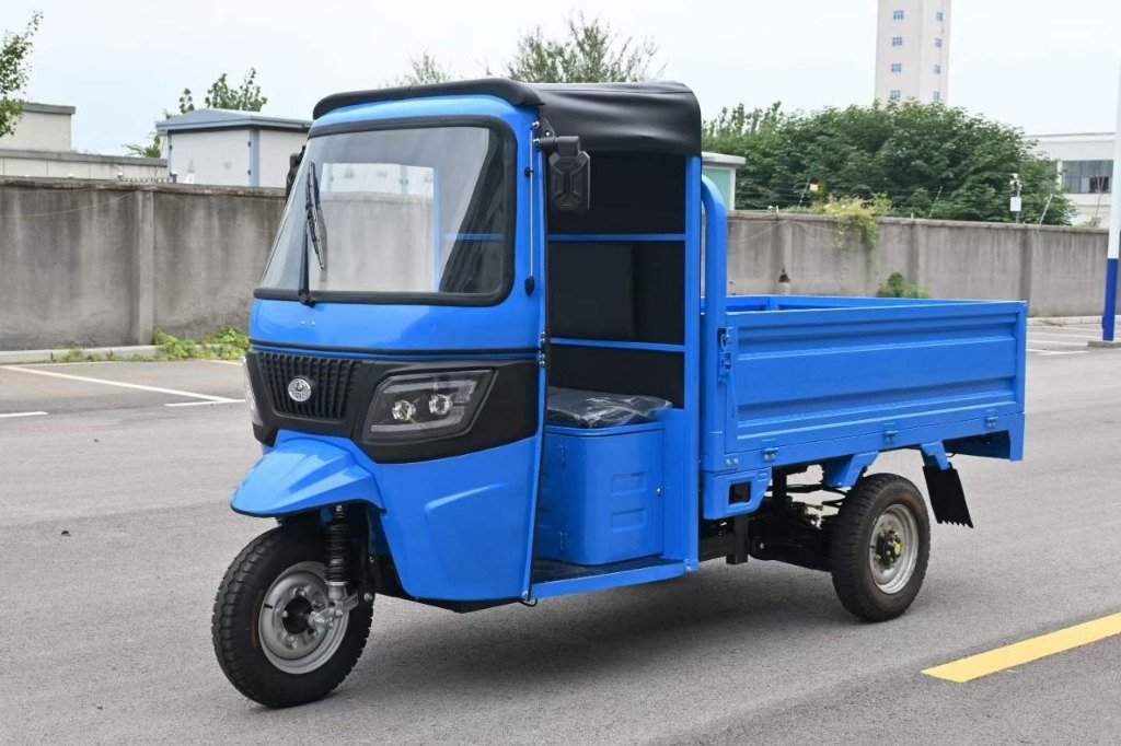 CABIN CARGO TRICYCLE 250CC